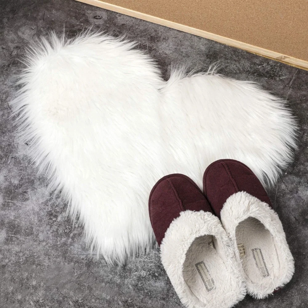 Fluffy Faux Heart Shaped Area Rug Fluffy Room Carpet White 2 Pieces - Picture 3 of 7